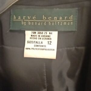 FINAL PRICE NWOT Harve` Bernard black jacket w flap pockets/buttoned down cuffs